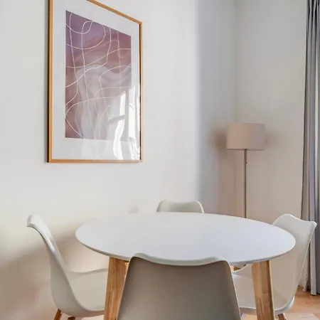 Blueground Vinohrady View Nr Vysehrad Prg-109 Apartman
