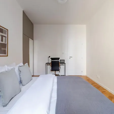Blueground Vinohrady View Nr Vysehrad Prg-109 Apartman *
