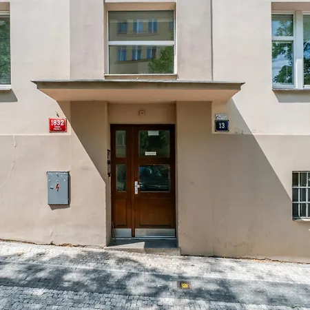 Blueground Vinohrady View Nr Vysehrad Prg-109 Apartman *